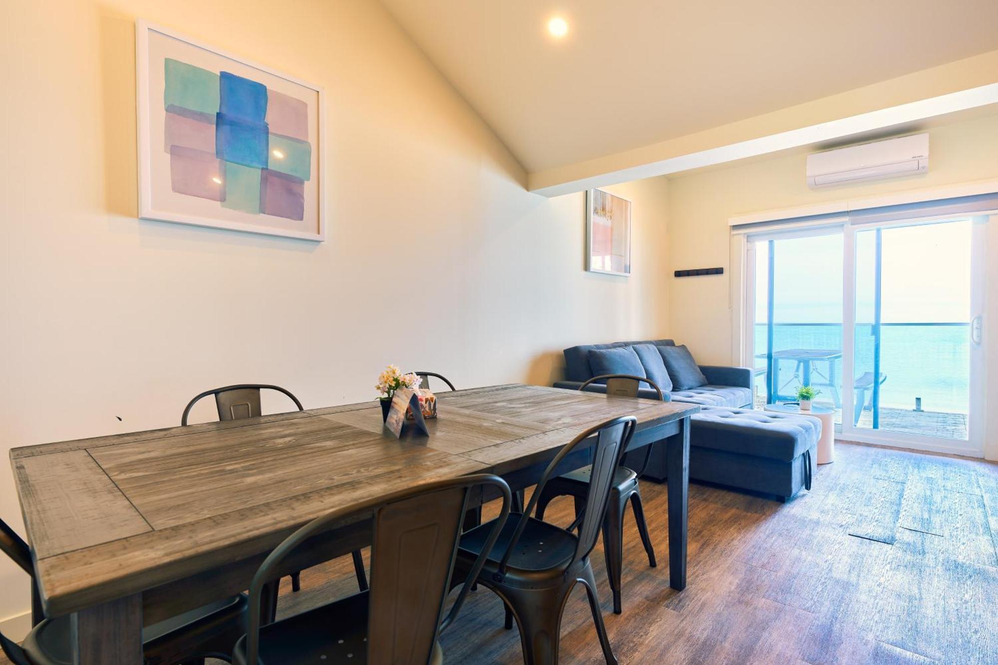 The Long Beach Resort - Beachfront Cottages & Townhouse Suites Wainfleet Екстериор снимка