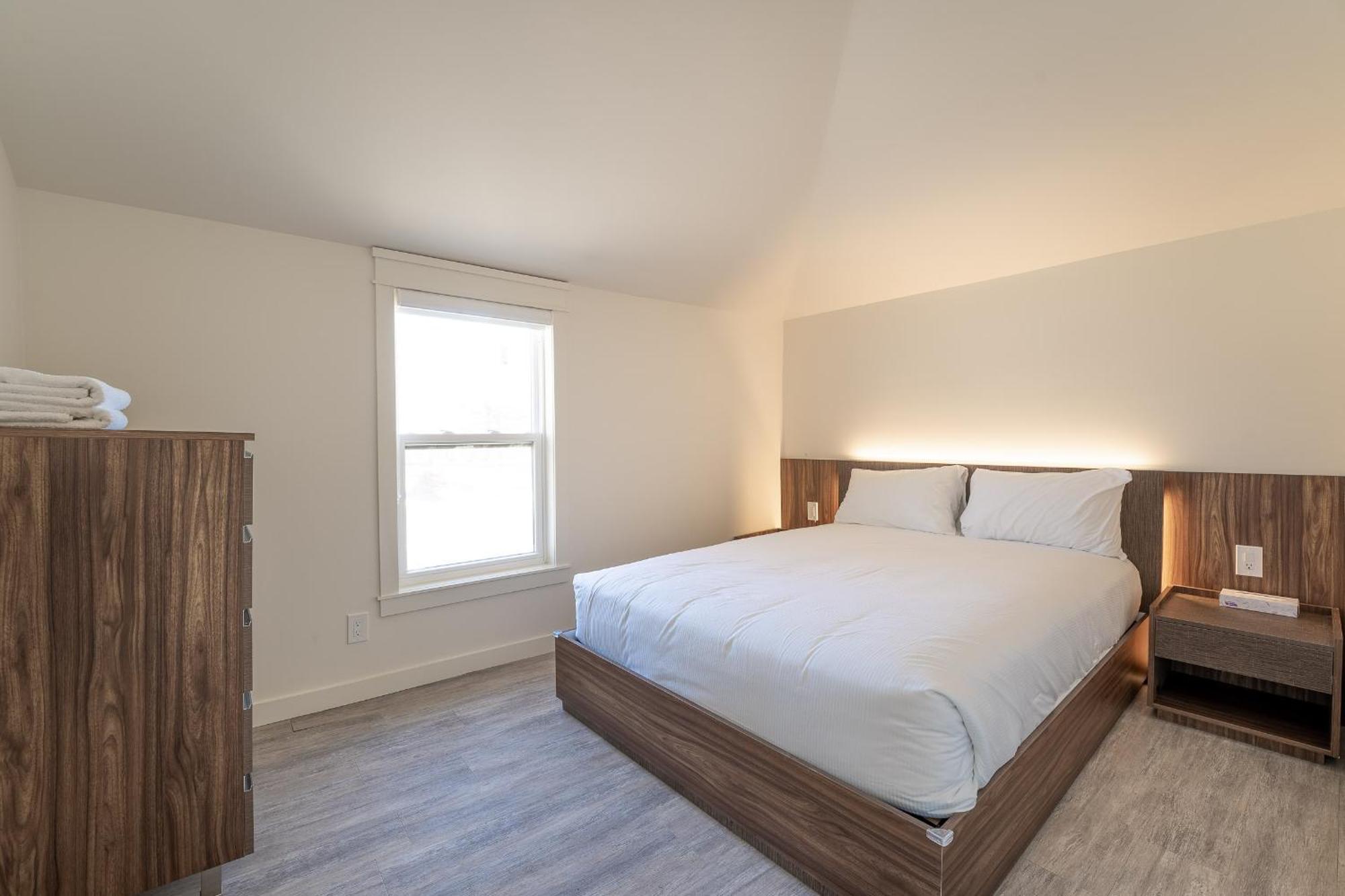 The Long Beach Resort - Beachfront Cottages & Townhouse Suites Wainfleet Екстериор снимка