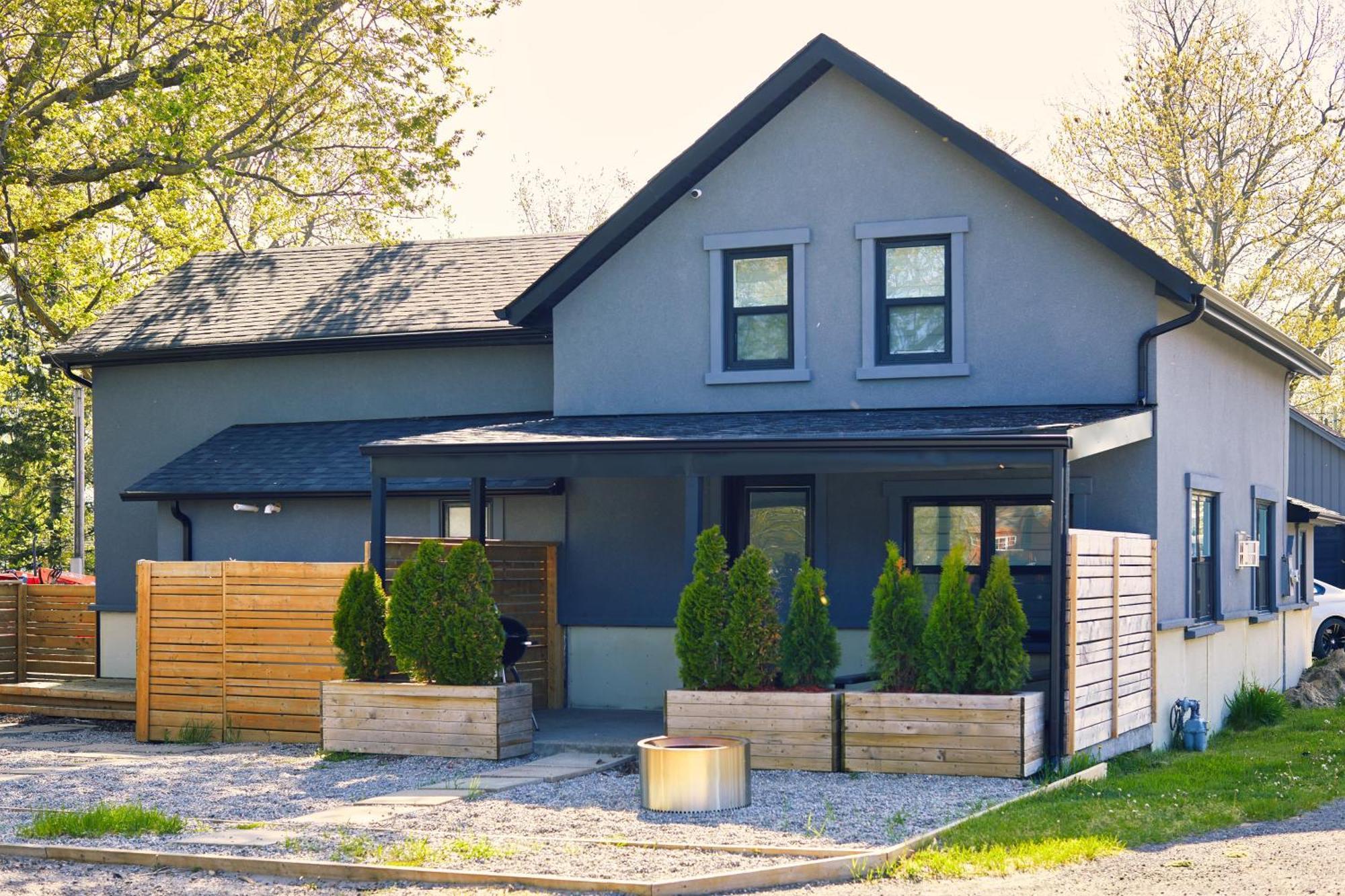 The Long Beach Resort - Beachfront Cottages & Townhouse Suites Wainfleet Екстериор снимка