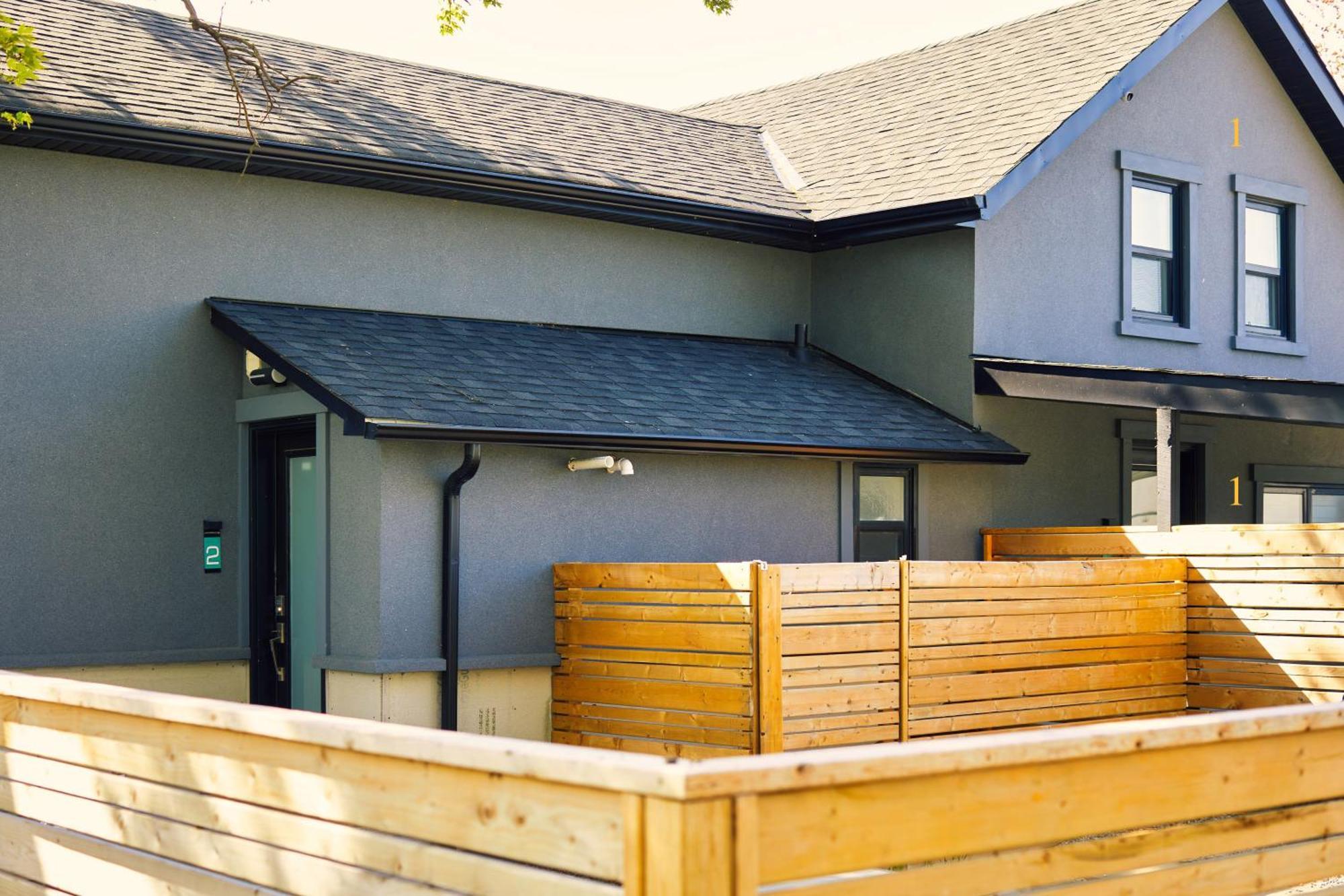 The Long Beach Resort - Beachfront Cottages & Townhouse Suites Wainfleet Екстериор снимка