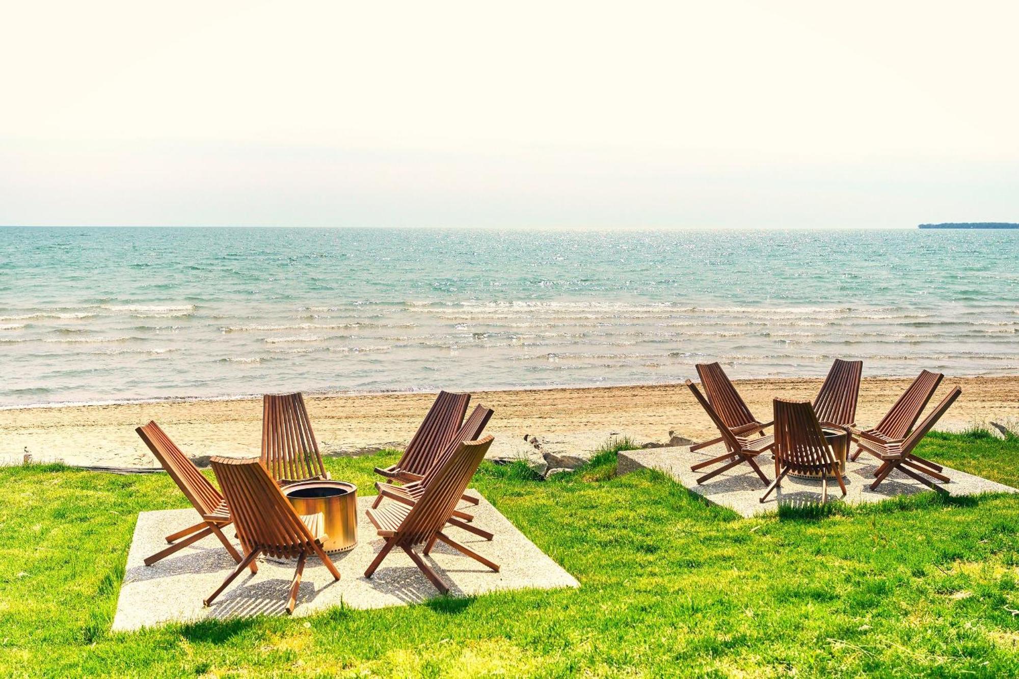 The Long Beach Resort - Beachfront Cottages & Townhouse Suites Wainfleet Екстериор снимка