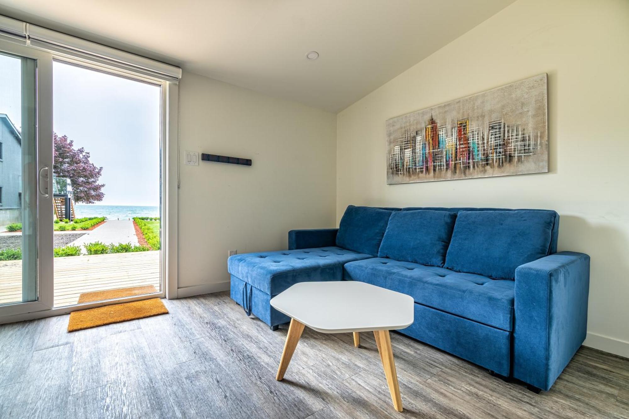 The Long Beach Resort - Beachfront Cottages & Townhouse Suites Wainfleet Екстериор снимка