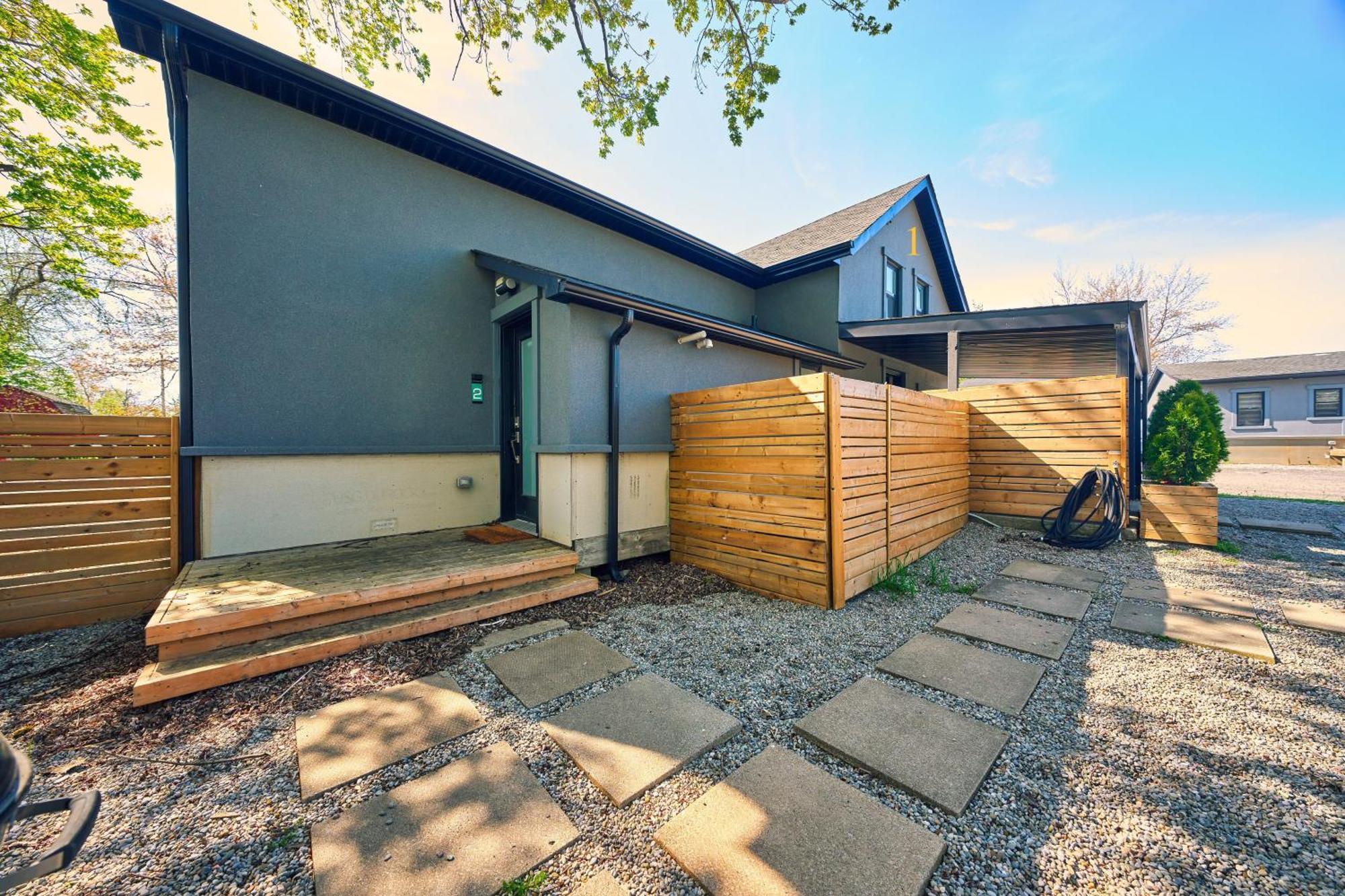The Long Beach Resort - Beachfront Cottages & Townhouse Suites Wainfleet Екстериор снимка
