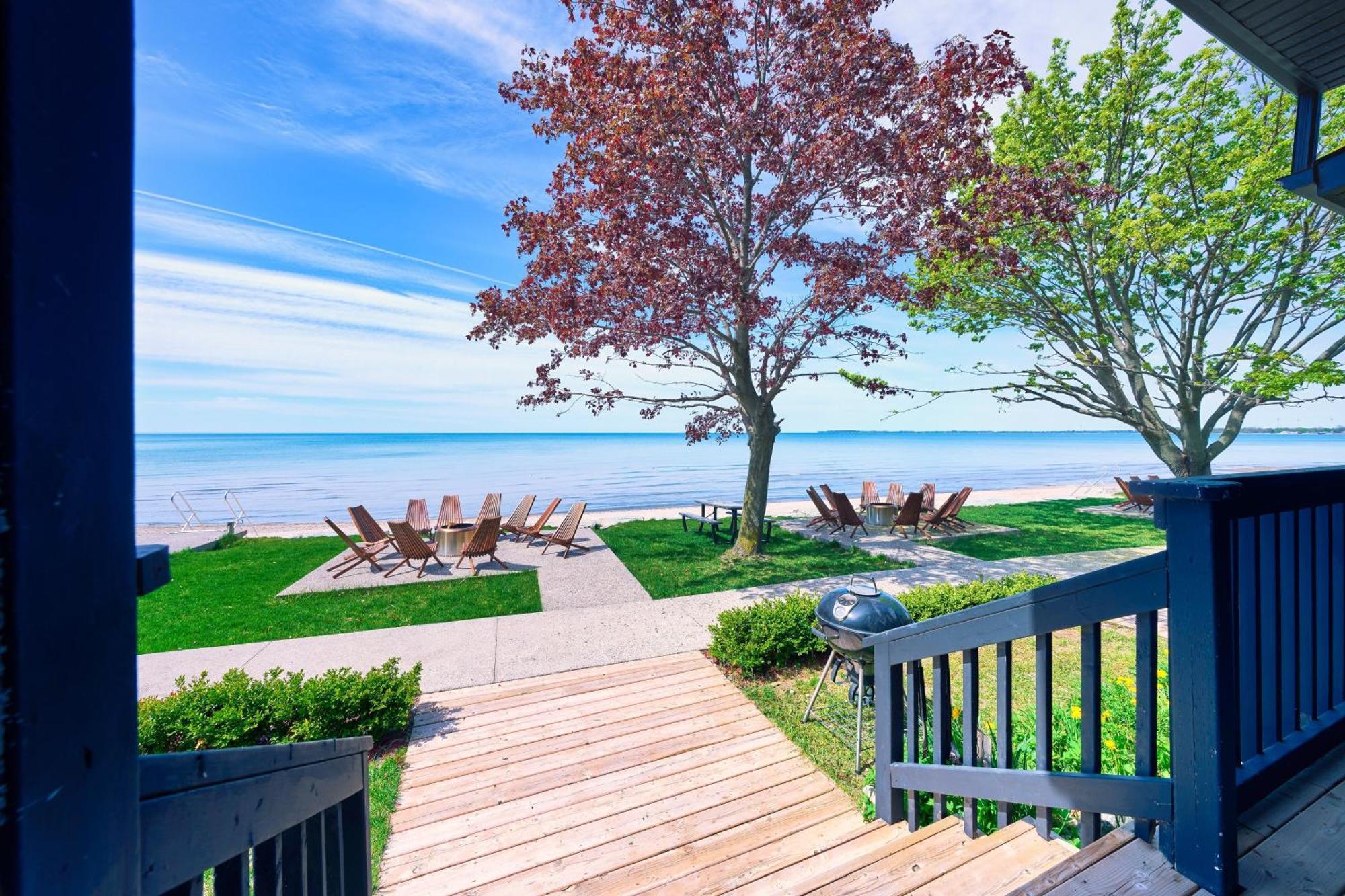 The Long Beach Resort - Beachfront Cottages & Townhouse Suites Wainfleet Екстериор снимка