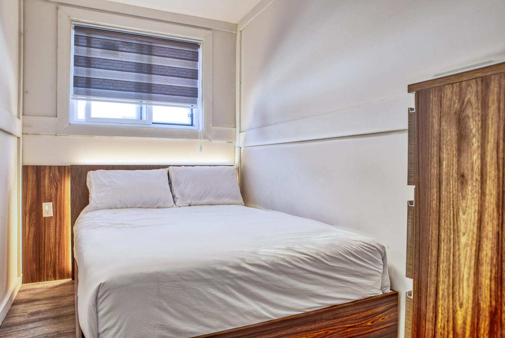 The Long Beach Resort - Beachfront Cottages & Townhouse Suites Wainfleet Екстериор снимка